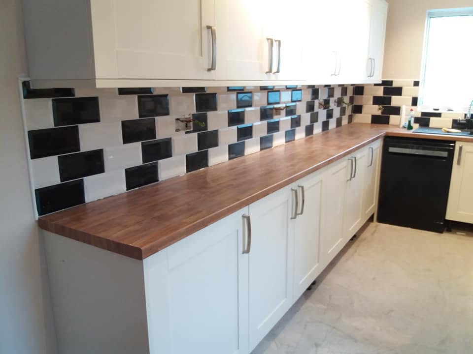 Bathroom renovation, new suite installation